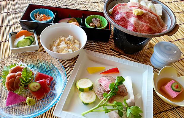 特選旬菜和膳　雅（みやび）